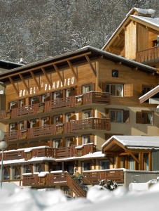 Hotel Beaulieu La Clusaz - wintertime facade