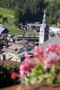 Hotel Carlina La Clusaz - summertime view from balconies