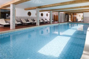 Hotel Carlina La Clusaz - swimming pool